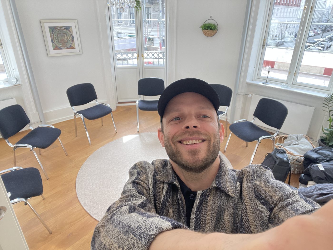 Nicolai Severin i sit arbejde som psykoterapeut for mænd og fædre